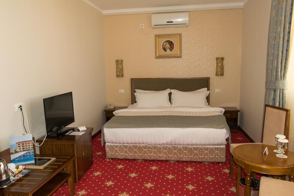 Hotel Elektra Vama Veche Zewnętrze zdjęcie
